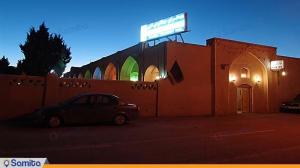 نمای ساختمان هتل جهانگردی نائین