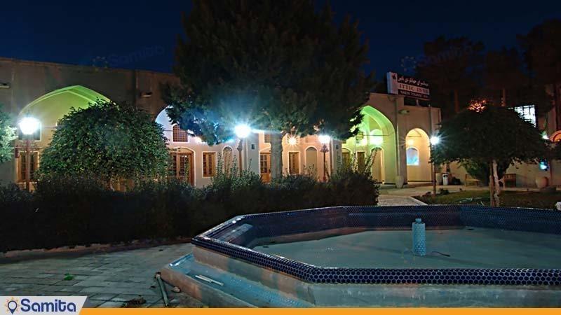 نمای ساختمان هتل جهانگردی نائین