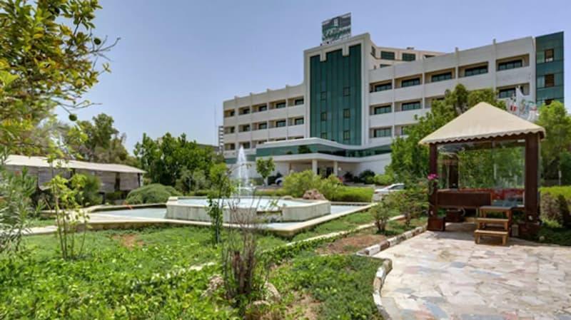 نمای بیرونی