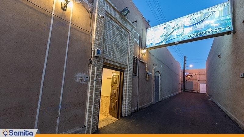 ورودی هتل سنتی رز