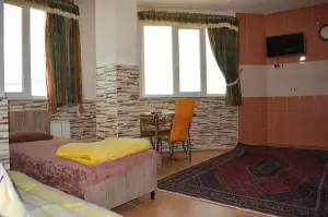 اتاق هتل ساحلی دریا آستارا