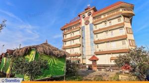 نمای ساختمان هتل ماندگار