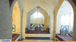 محوطه نشیمن هتل سنتی والی