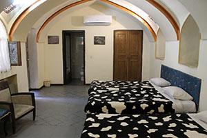 اتاق چهار تخته هتل ارگ گوگد گلپایگان 2