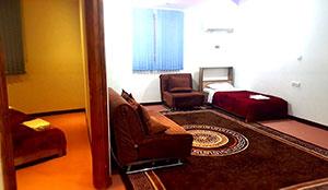 سوئیت یک خواب پنج نفر و یک کاناپه تخت شو