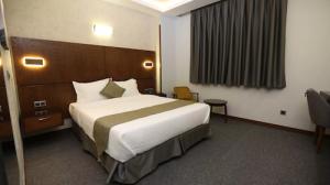 اتاق دوتخته برای یک نفر