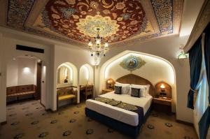 سوئیت دو تخته نگارین