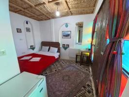 هتل سنتی راز شیراز دو تخت