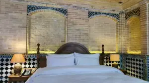 اقامتگاه سنتی والاد شیراز دو نفر شاباجی