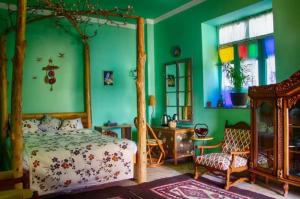 بوتیک هتل شاه پریون شیراز سه تخته طبیعت