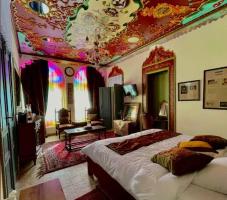 بوتیک هتل شاه پریون شیراز دو تخته دابل قاجار