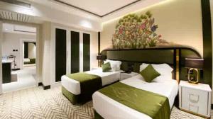 هتل مجلل چهارباغ اصفهان دو تخت تویین