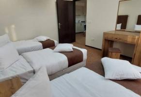 هتل آپارتمان آستانه شیراز سوئیت یک خواب سه تخت