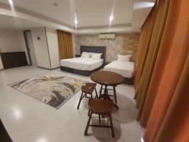 خانه مسافر دلگشا شیراز سه تخت