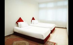 خانه مسافر پرشین پلازا مطهری تهران اتاق سه تخته