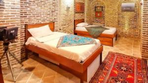 اقامتگاه سنتی پهلوان رزاز تهران دو تخت  سرداب