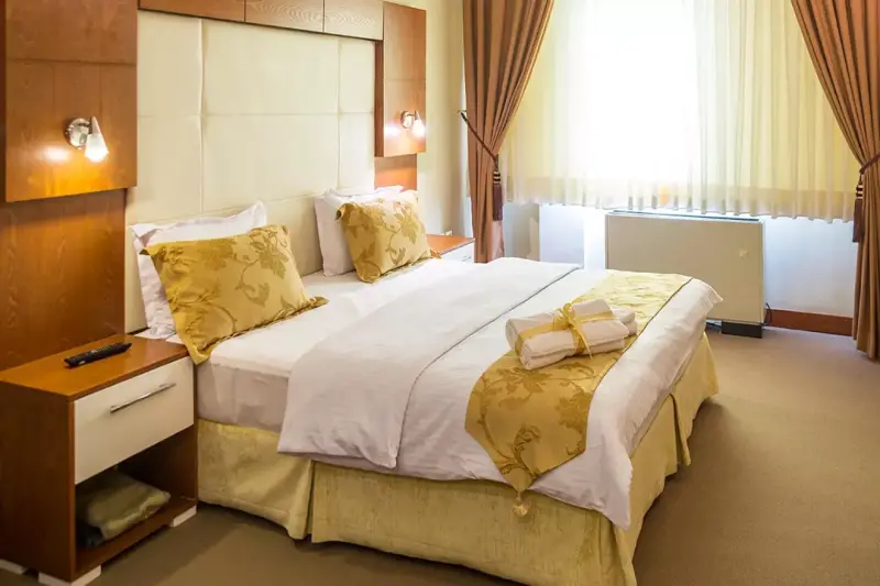 اتاق هتل آبان مشهد