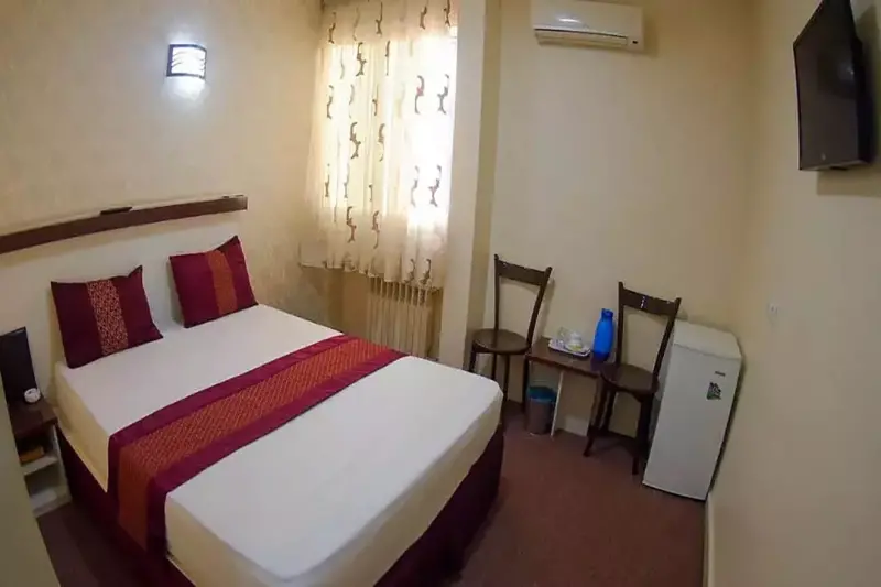 اتاق هتل آفریقا مشهد