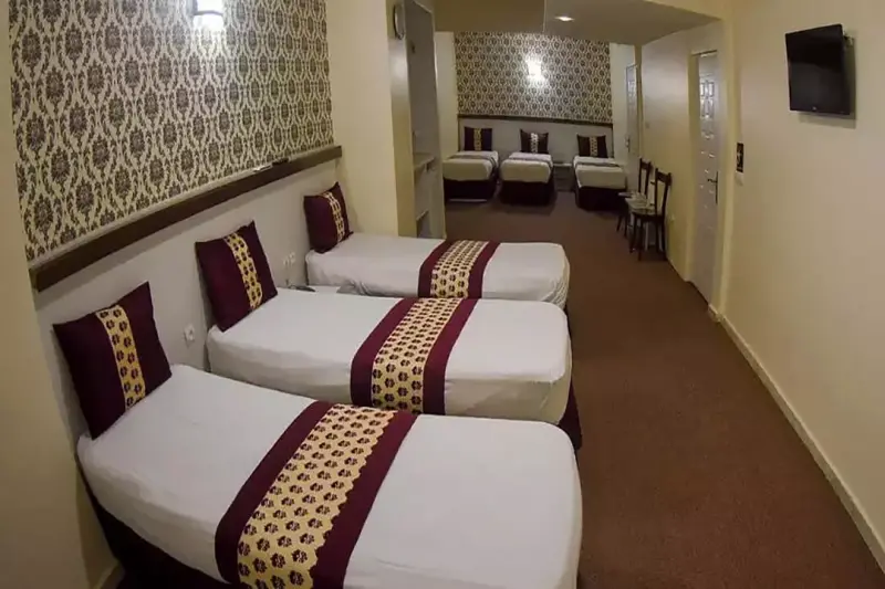 اتاق هتل آفریقا مشهد