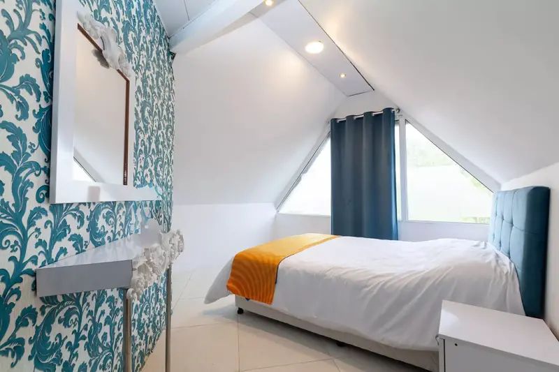 اتاق هتل الماس بندر انزلی