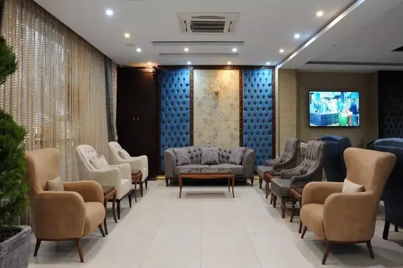 لابی هتل آماتیس تهران