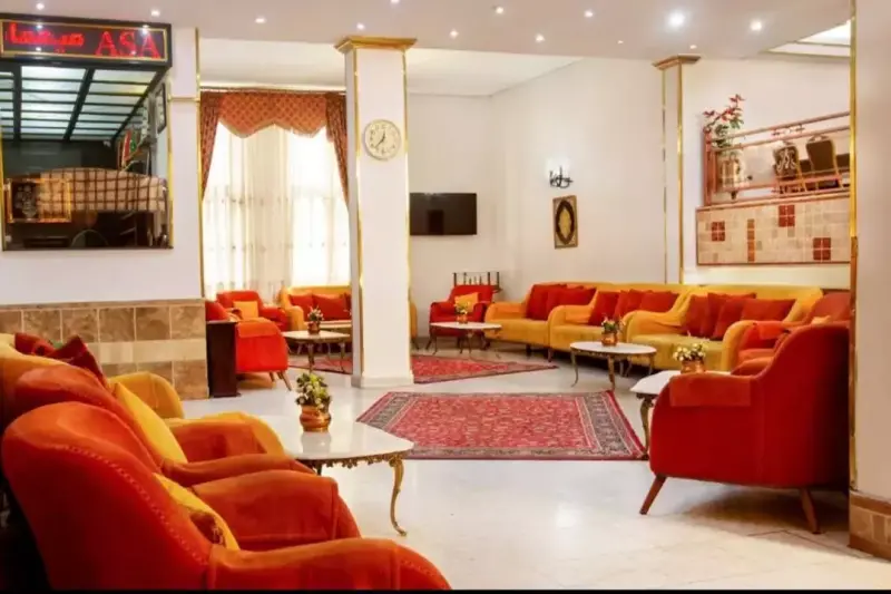 لابی هتل امینیان مشهد