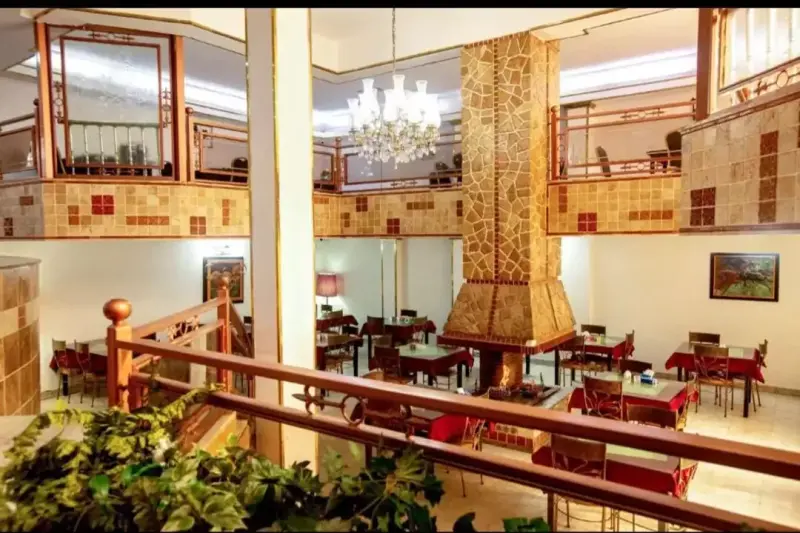 رستوران هتل امینیان مشهد