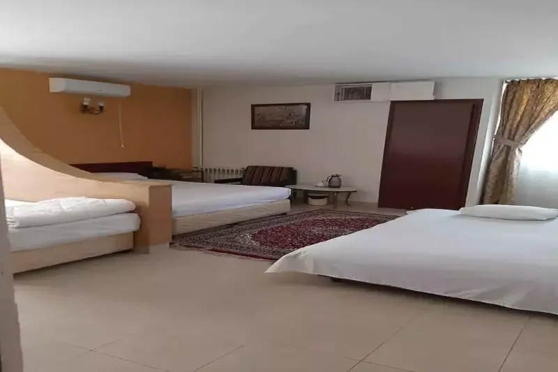 اتاق هتل امینیان مشهد