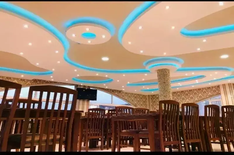 رستوران هتل آرکا بندرانزلی 