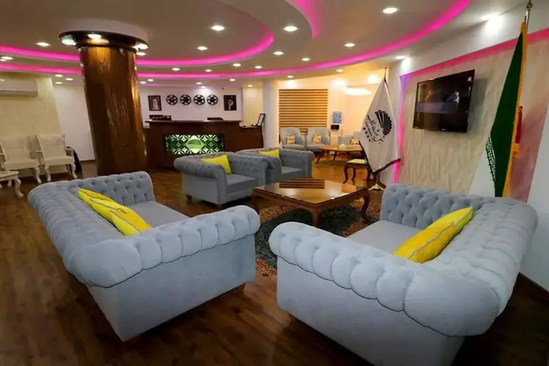 لابی هتل بهشت تالاب بندر انزلی