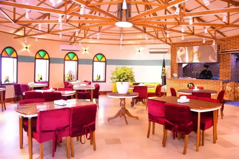 رستوران هتل فانوس کیش