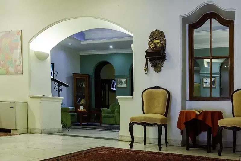 لابی هتل قناری تهران