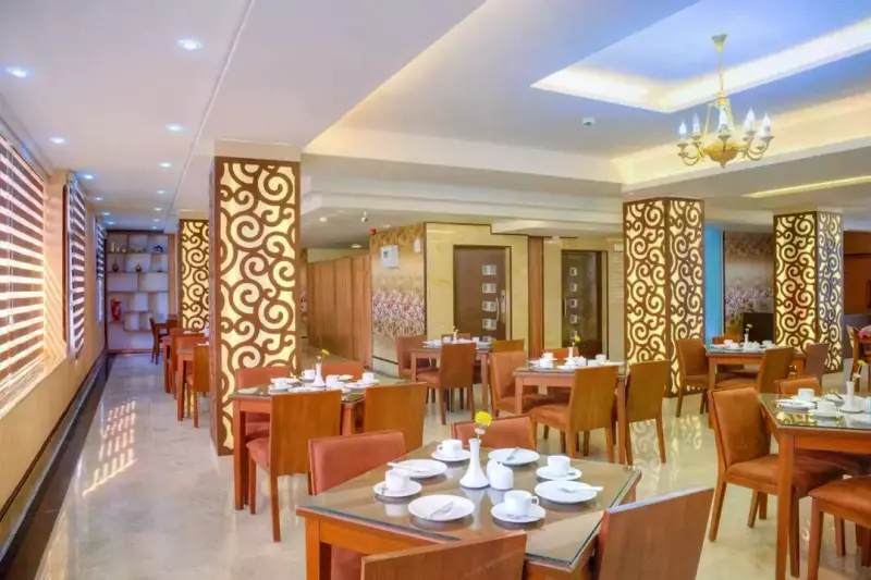 رستوران هتل ایران بندرعباس