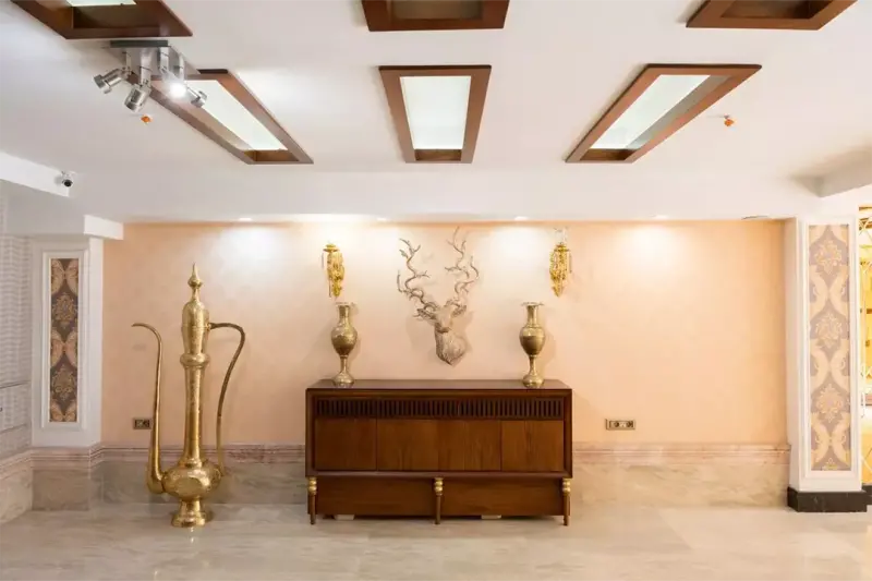 فضای داخلی هتل ایریانو تهران