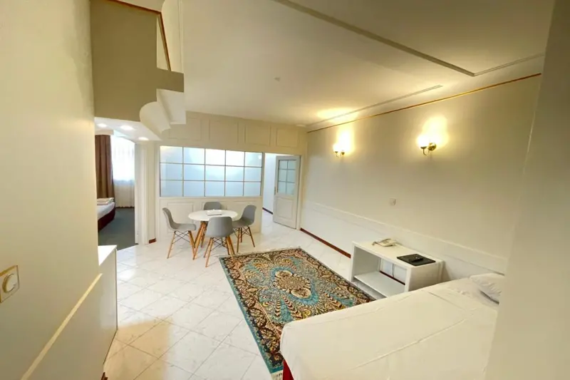 اتاق هتل کیان مشهد