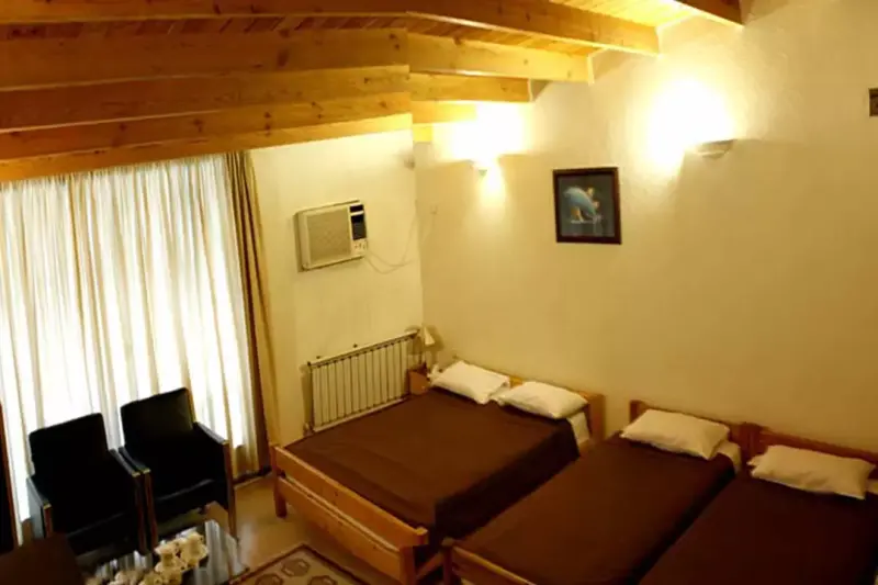 اتاق هتل کوروش چالوس