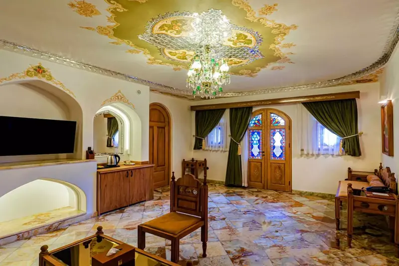 اتاق هتل سنتی گران میراث رشیدیه تهران