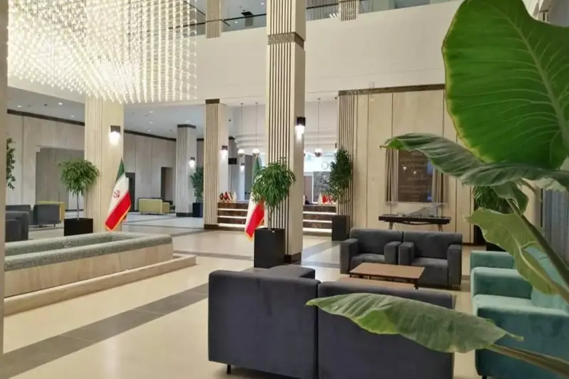 لابی نوین پلاس مشهد