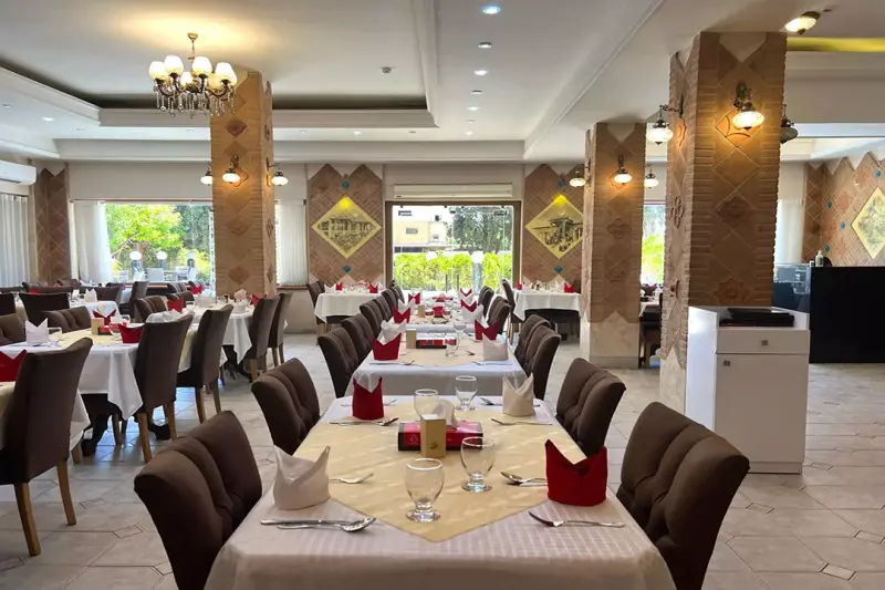 رستوران هتل پارک سعدی شیراز 