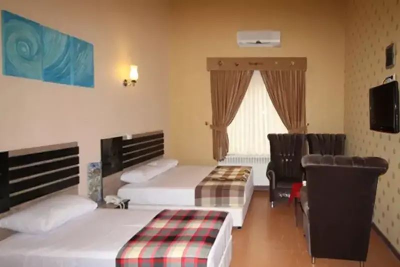 اتاق هتل شهر آمل