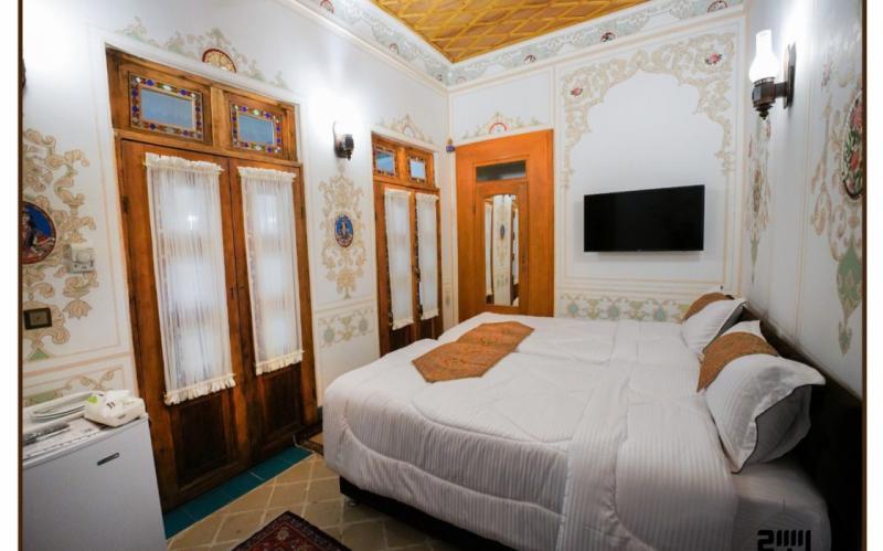 اتاق اقامتگاه سنتی شیخ لطف الله اصفهان