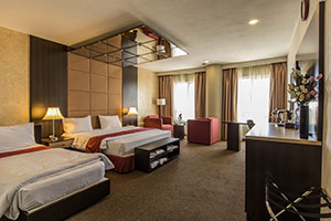  3-bed VIP room, Iran Kish Hotel 1