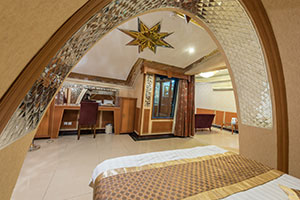 اتاق عروس و داماد هتل پارمیس کیش 1