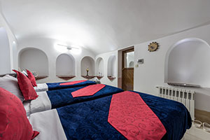 Triple room, Roya Old Traditional Hotel, Yazd 1