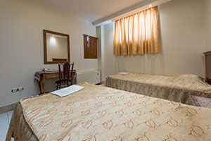  Twin Room Malek Hotel Isfahan 1