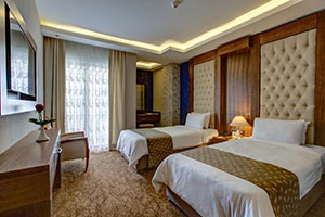  Twin room facing the sea, Homa Hotel, Bandar Abbas