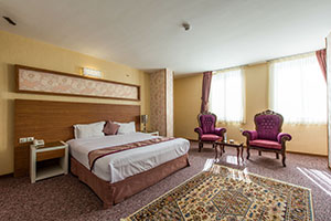 Quadruple room in Avin Hotel Isfahan