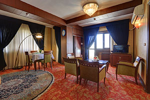  Small suite of Delvar Tourism Hotel, Bushehr