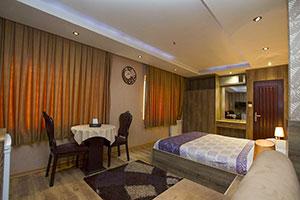  Double room with jacuzzi bath, Shabestan Hotel, Rasht 1