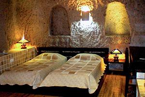  Twin room at Laleh Kandovan Hotel